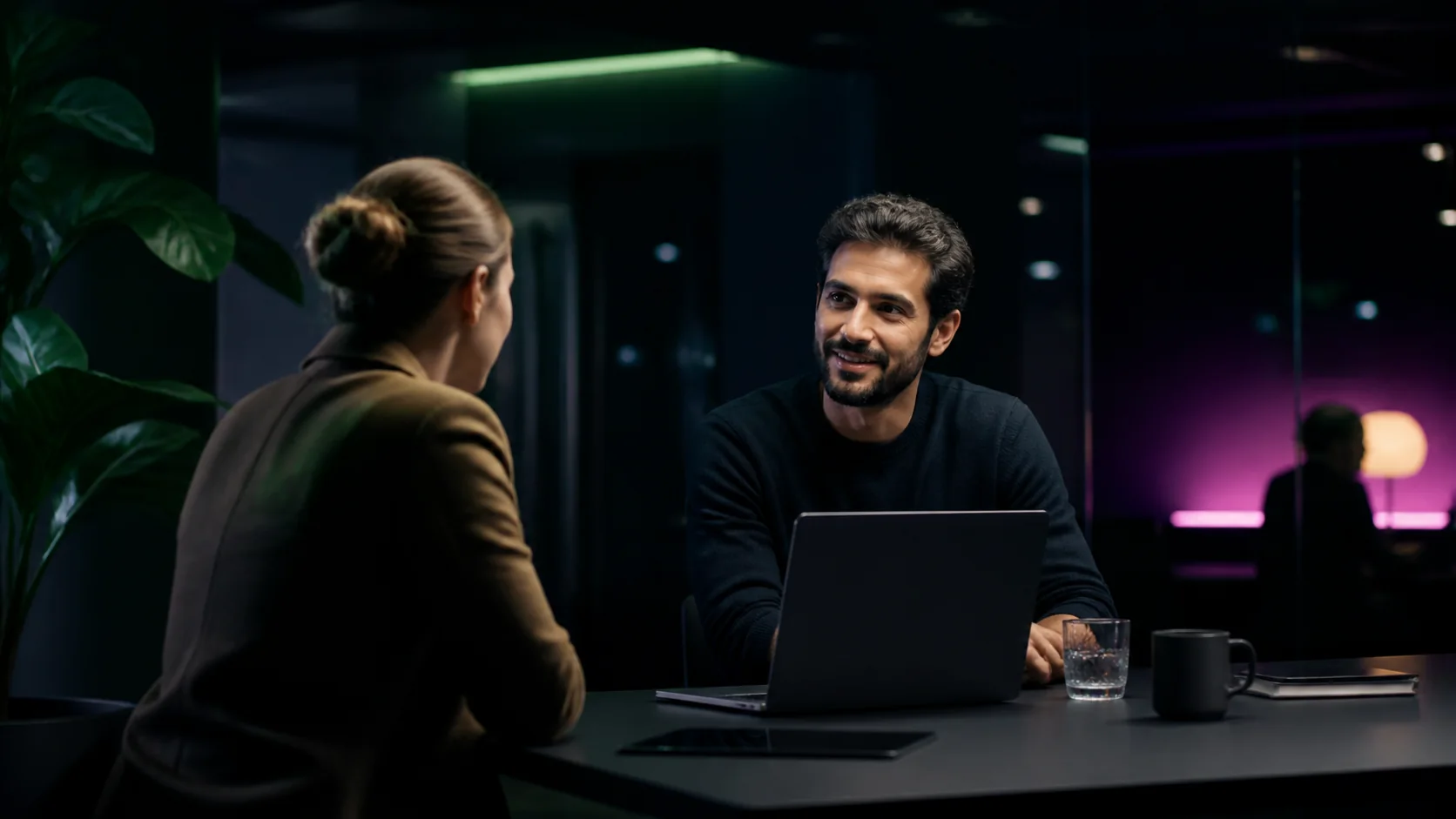 Candidate Experience im IT-Recruiting: Vom Erstkontakt bis zur Entscheidung
